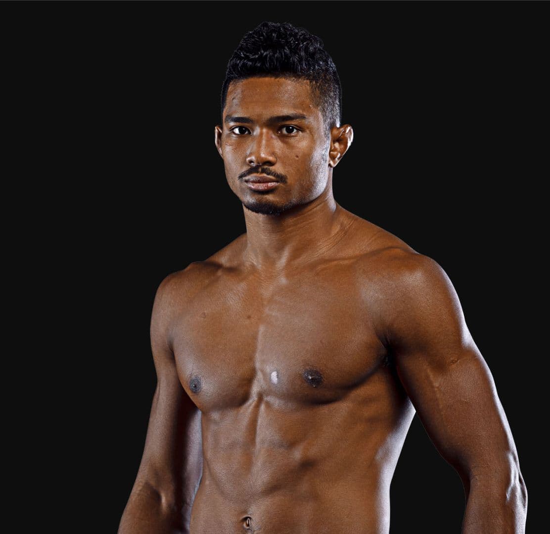 Amir Khan