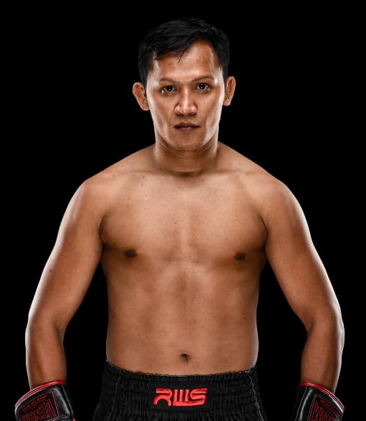 Kaonar PK. Saenchai Muay Thai Gym